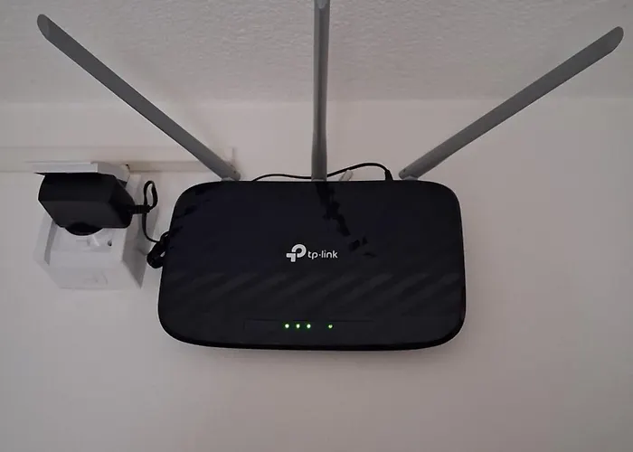 Apartament Dina Lux 2 *